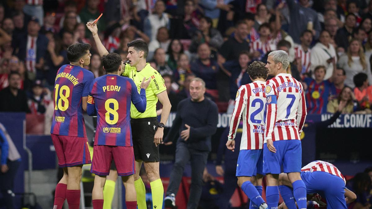 Banner Malfunction Blocks View for Thousands at Lille-Lens Derby