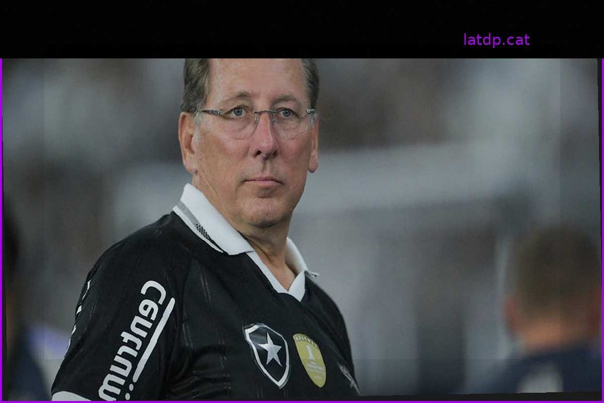La batalla legal entre Textor y el OL continúa: el estadounidense demanda al club