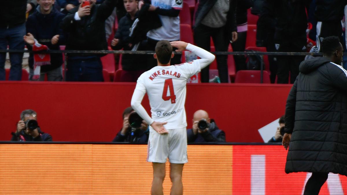 Kike Salas Solidifies His Role at Sevilla FC
